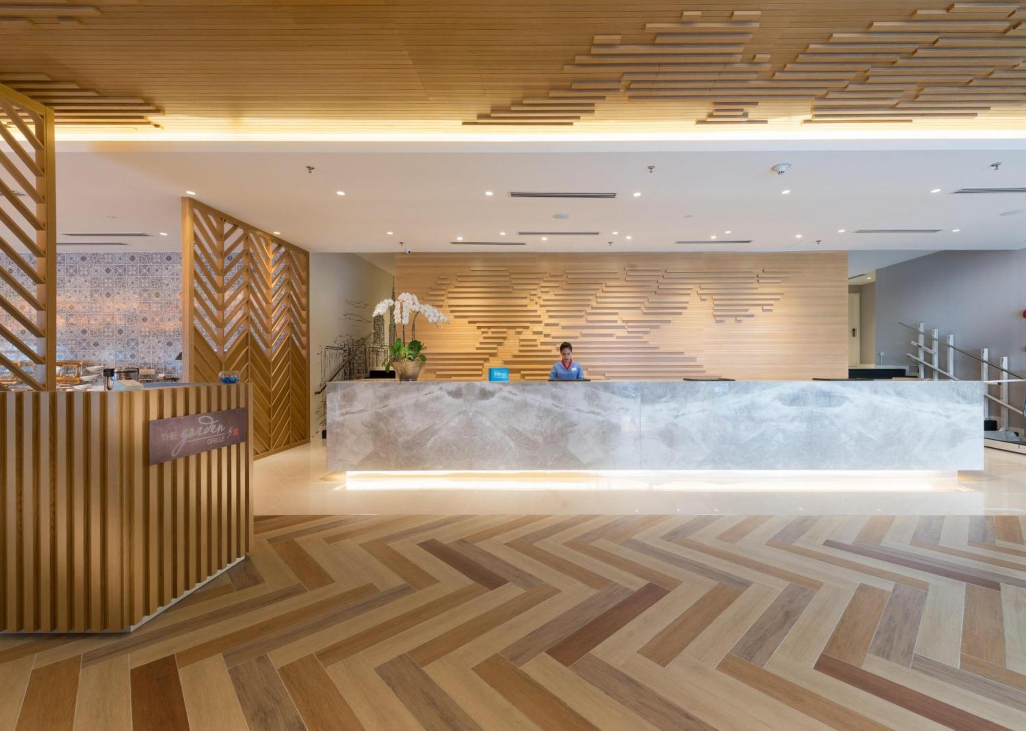 Hilton Garden Inn Kuala Lumpur - North — Fotos 1